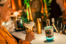 Afbeelding in Gallery-weergave laden, Vegg White - 1L "Alternatief voor eiwit in cocktails"