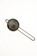 Afbeelding in Gallery-weergave laden, Fine Mesh Strainer - double strainer