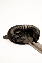 Afbeelding in Gallery-weergave laden, Hawthorne Strainer - Classic