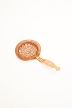 Afbeelding in Gallery-weergave laden, Hawthorne Strainer - Skull or Scorpion
